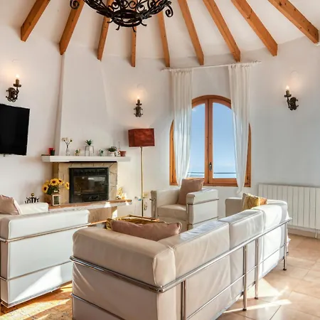 Villa Mit Pool Und Spektakulren *